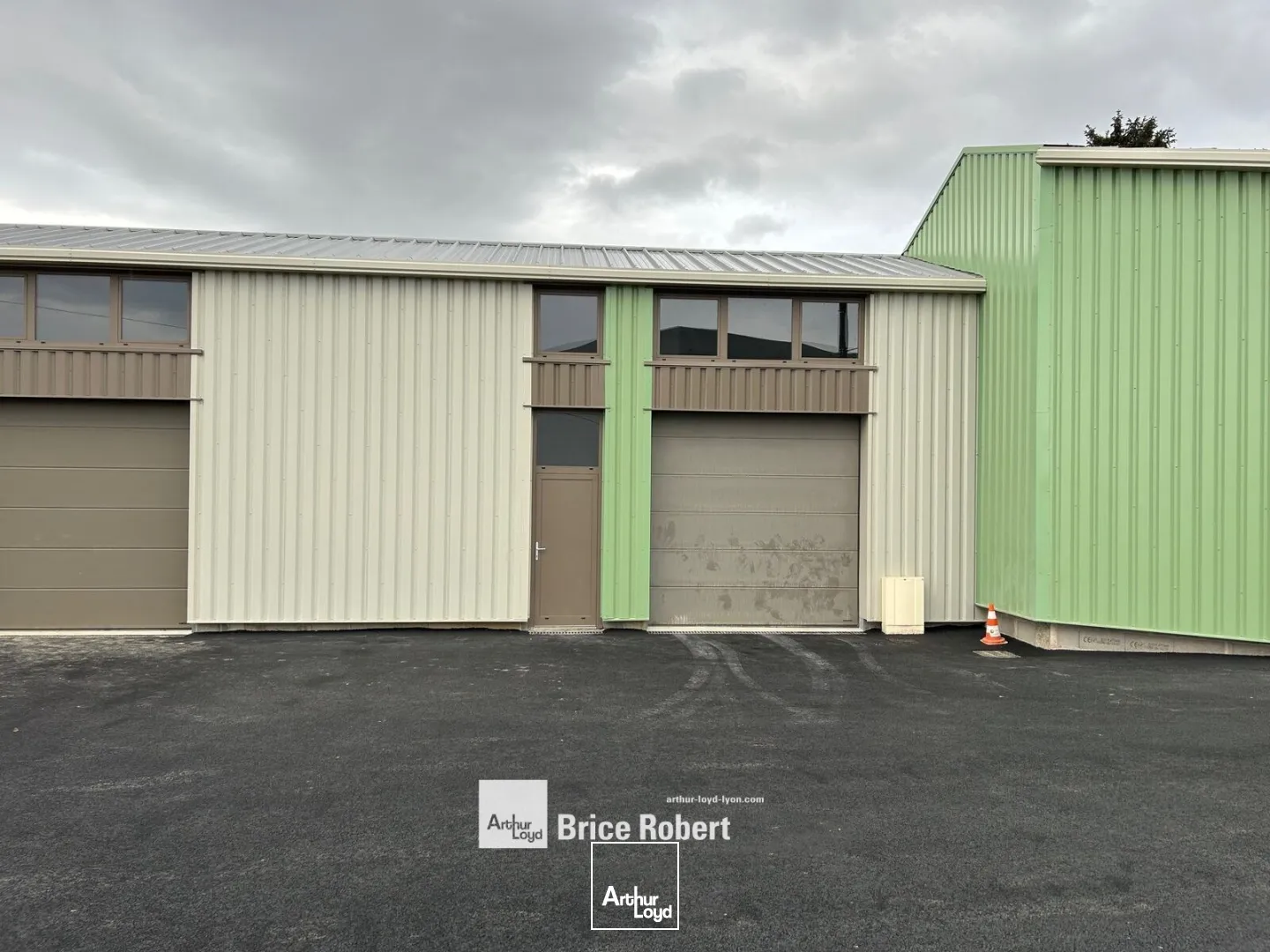 Locaux d'activité & Entrepôts - Location - CIVRIEUX - 01390 - 149-149 - 7662255