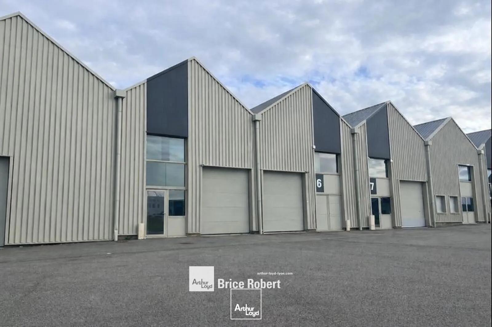 Locaux d'activité & Entrepôts - Location - GENAS - 69740 - 122-122 - 7662256