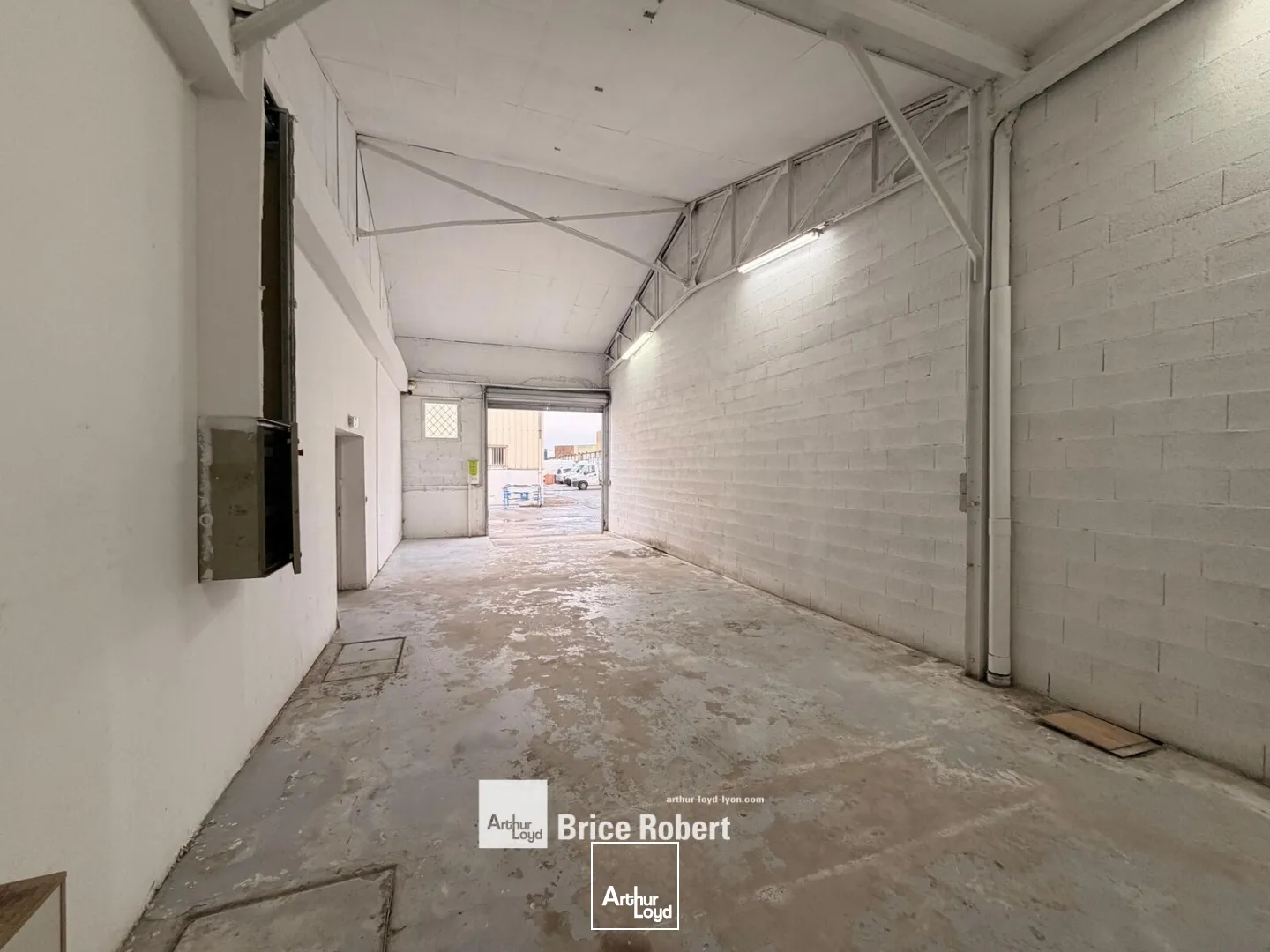 Locaux d'activité & Entrepôts - Location - VENISSIEUX - 69200 - 118-118 - 7662280