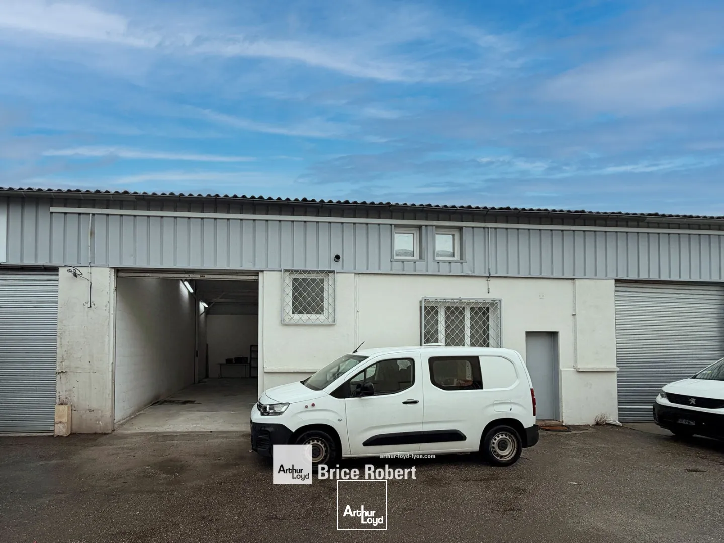 Locaux d'activité & Entrepôts - Location - VENISSIEUX - 69200 - 118-118 - 7662277