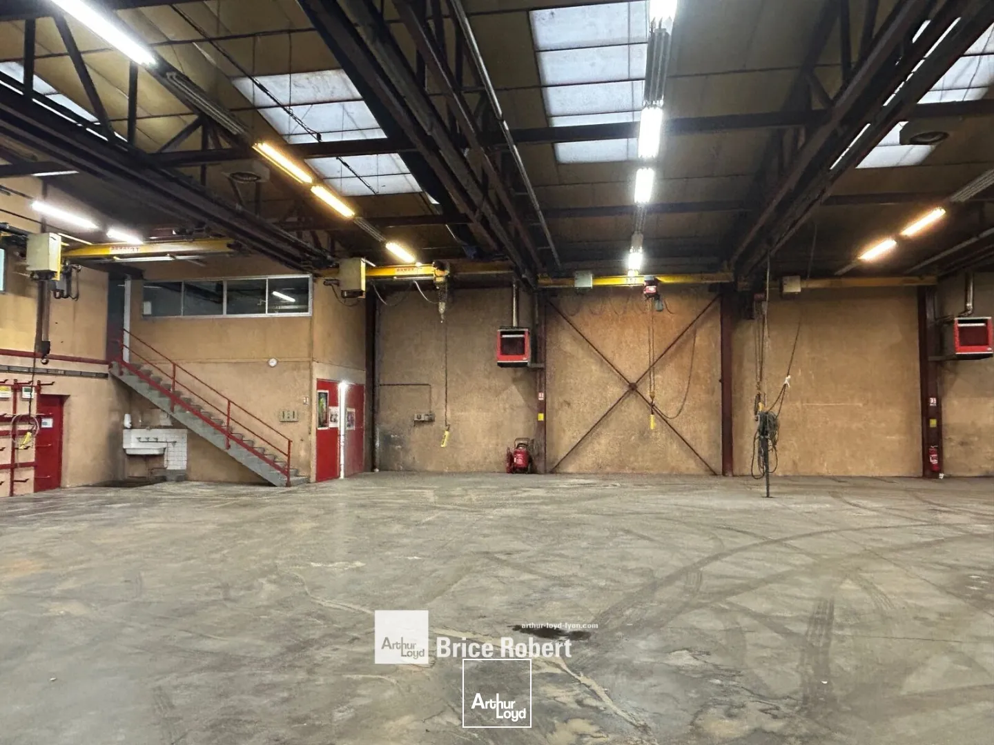 Locaux d'activité & Entrepôts - Vente - VILLEURBANNE - 69100 - 1300-1300 - 7662350