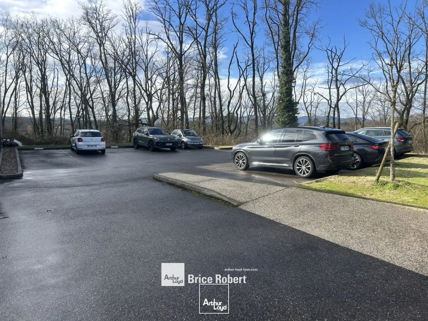 Locaux d'activité & Entrepôts - Location - DARDILLY - 69570 - 670-670 - 7662404