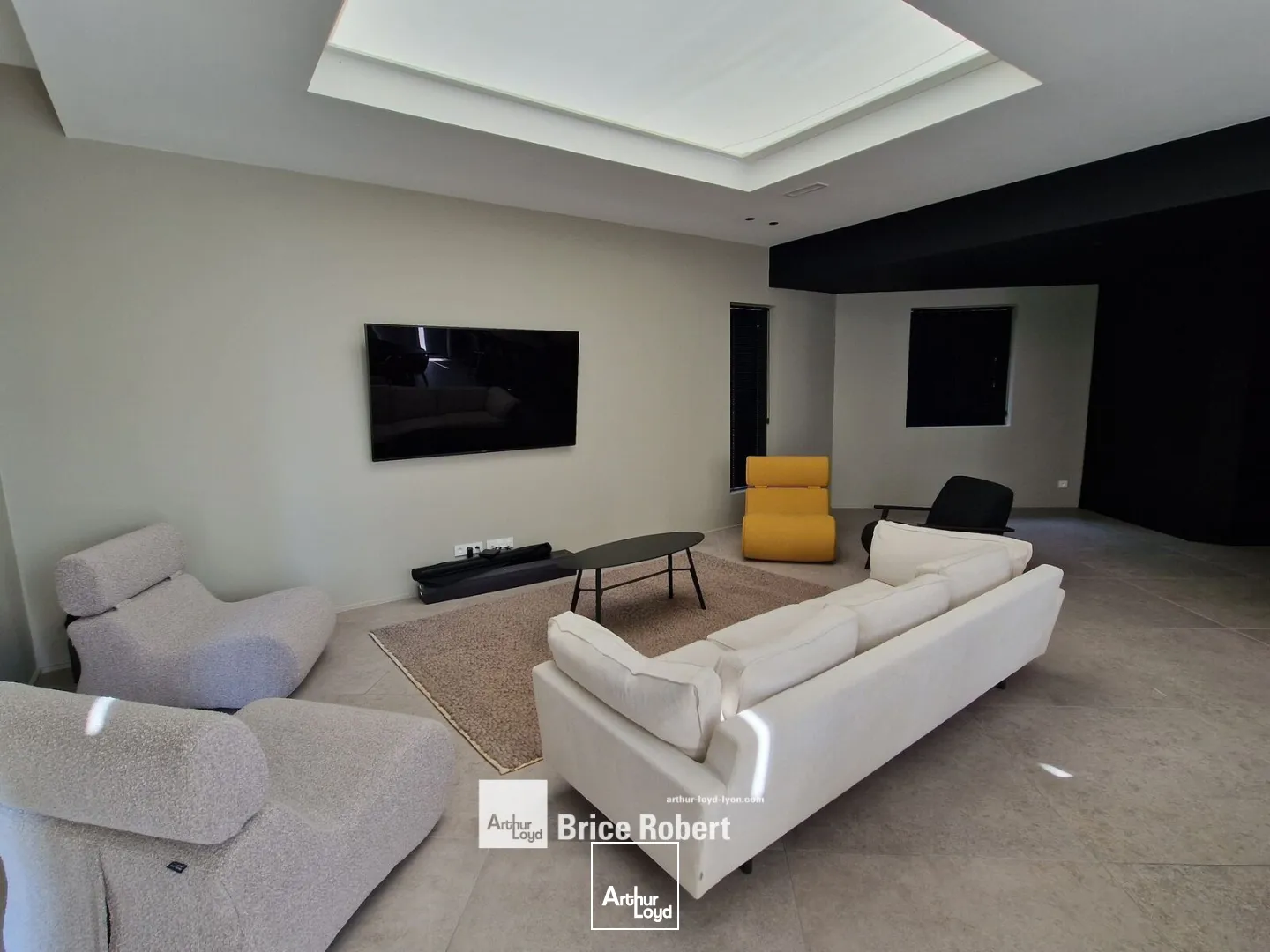 Locaux d'activité & Entrepôts - Vente - SAINT BONNET DE MURE - 69720 - 407-407 - 7662416