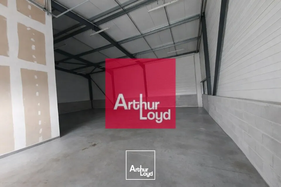 Locaux d'activité & Entrepôts - Location - PONT-DU-CHATEAU - 63430 - 250-250 - 7662586