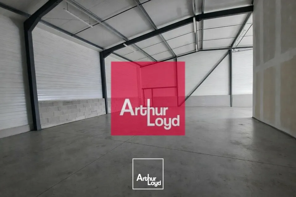 Locaux d'activité & Entrepôts - Location - PONT-DU-CHATEAU - 63430 - 250-250 - 7662585