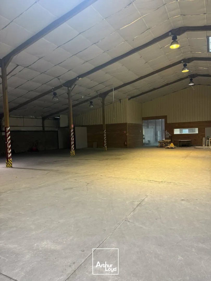 Bureaux - Location - SAINT PANTALEON DE LARCHE - 19600 - 680-680 - 7662641