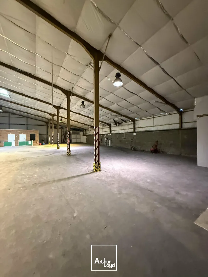 Bureaux - Location - SAINT PANTALEON DE LARCHE - 19600 - 680-680 - 7662644