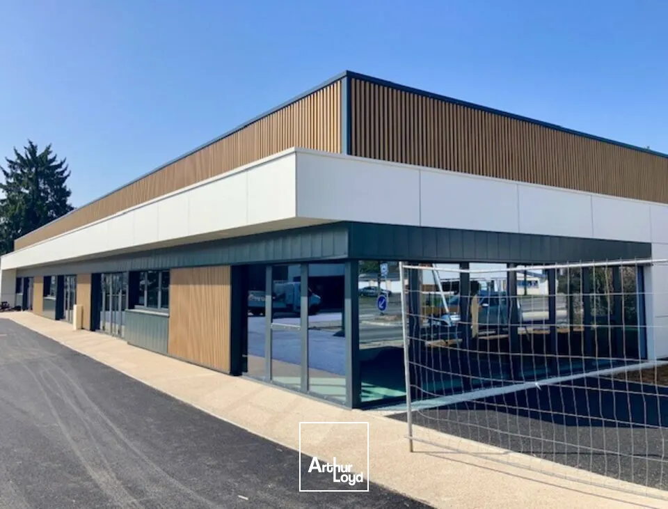 Locaux commerciaux - Location - GENLIS - 21110 - 120-1043 - 7662653