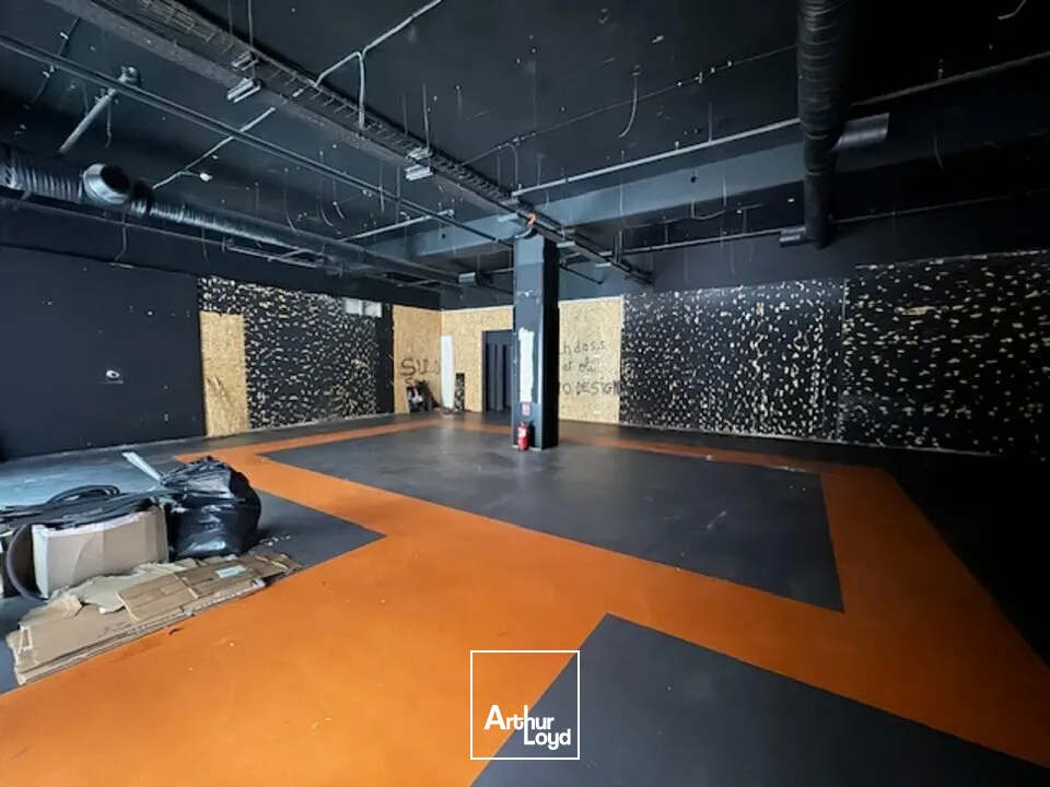 Locaux commerciaux - Location - BESANCON - 25000 - 83-1124 - 7662664