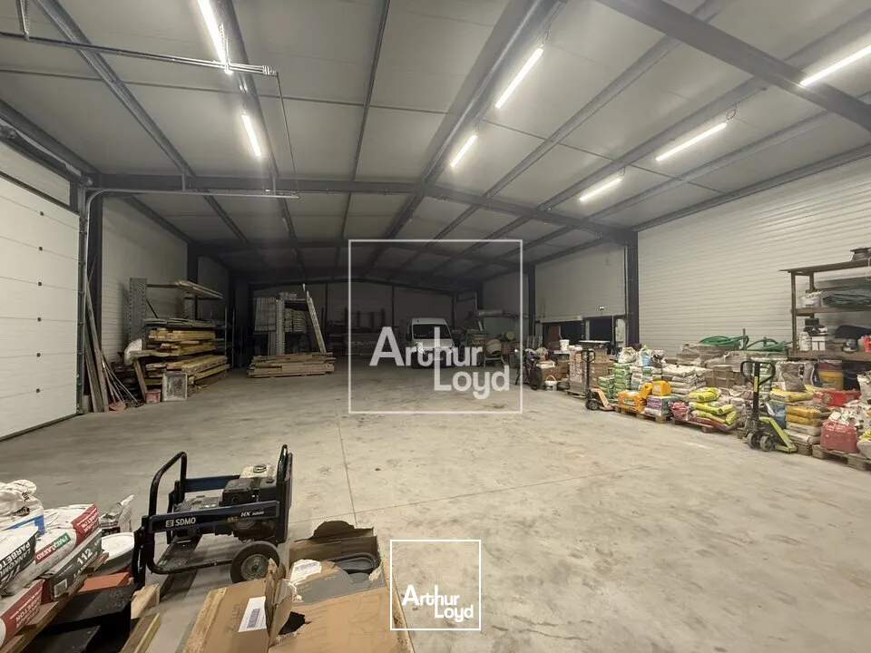 Locaux d'activité & Entrepôts - Vente - VARENNES-SUR-SEINE - 77130 - 1331-1331 - 7662678