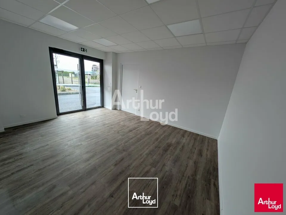 Locaux d'activité & Entrepôts - Location - LE RHEU - 35650 - 215-215 - 7662714