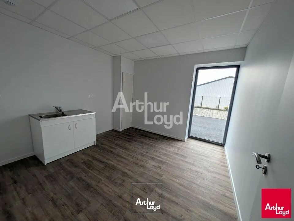 Locaux d'activité & Entrepôts - Location - LE RHEU - 35650 - 215-215 - 7662715