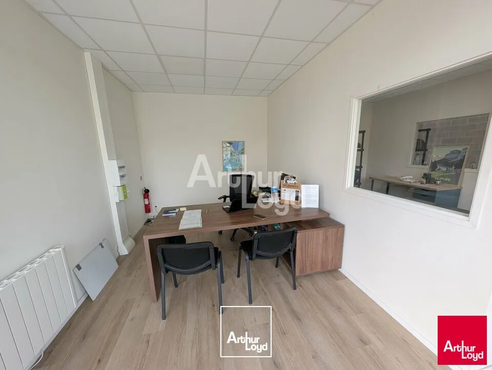 Locaux d'activité & Entrepôts - Location - LA MEZIERE - 35520 - 300-300 - 7662710