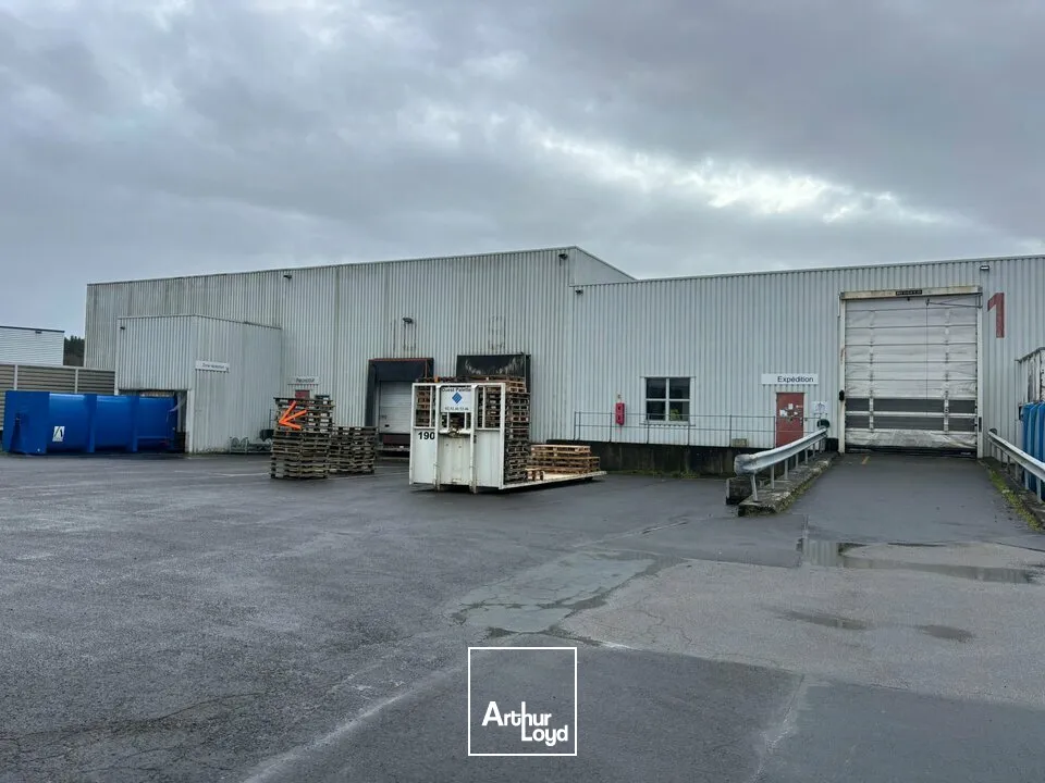 Locaux d'activité & Entrepôts - Vente - AIZENAY - 85190 - 14000-14000 - 7662747