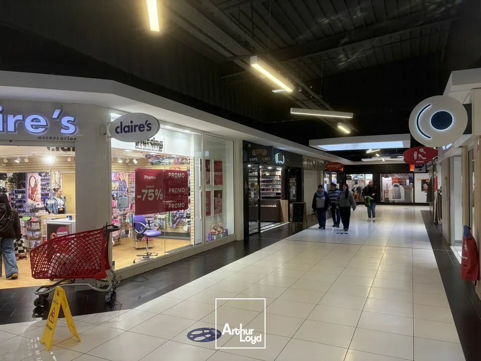 Locaux commerciaux - Vente - POITIERS - 86000 - 100.38-100.38 - 7662753