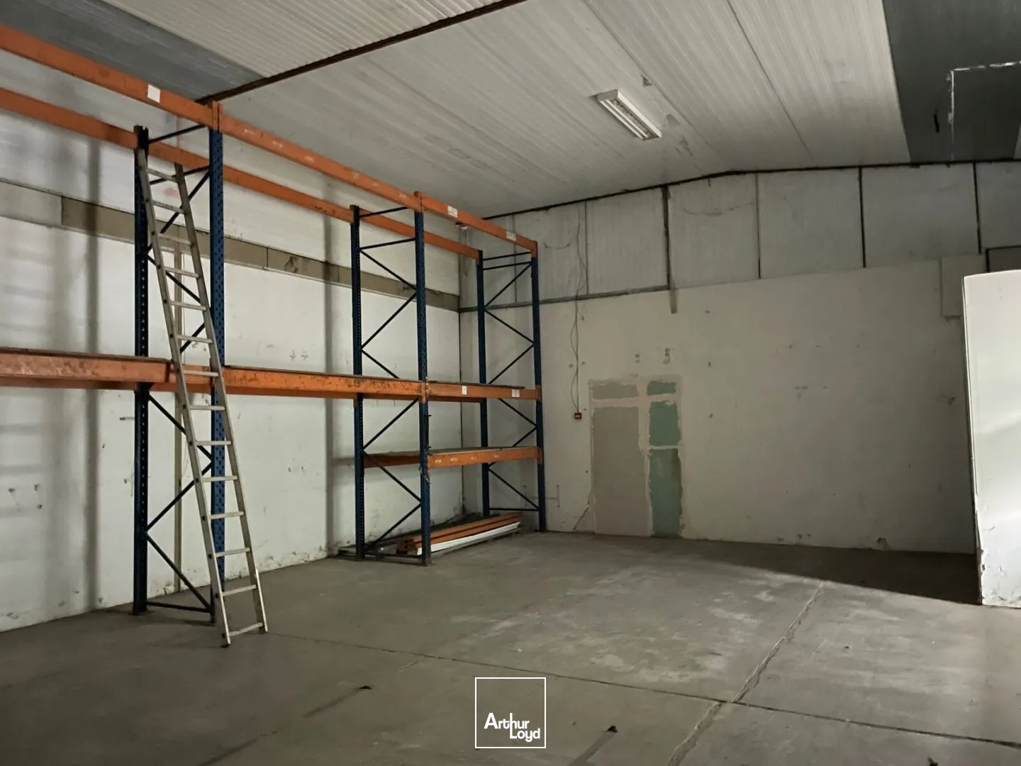 Locaux d'activité & Entrepôts - Location - SOISSONS - 02200 - 325-325 - 7662813