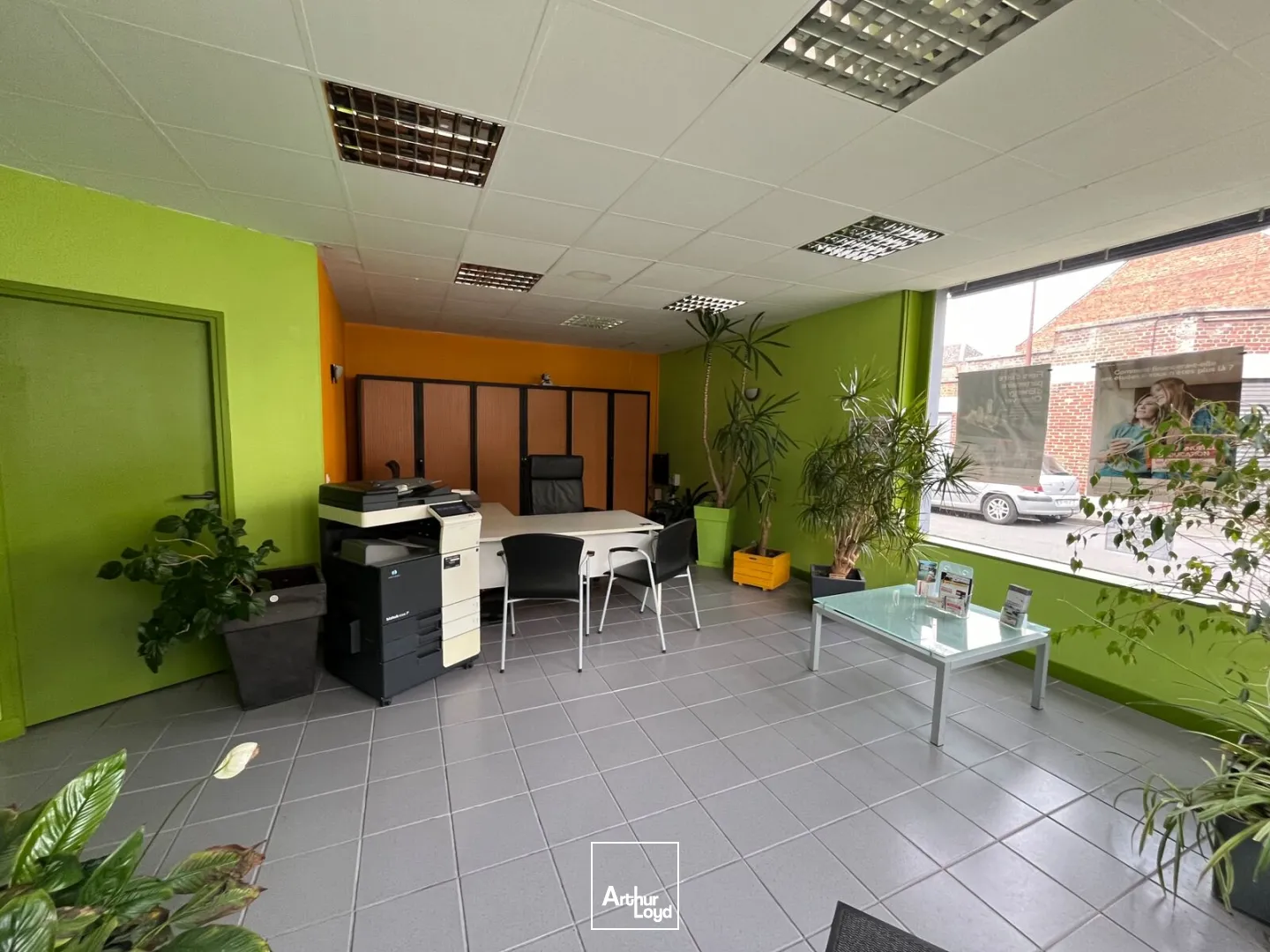 Locaux commerciaux - Location - SAINT QUENTIN - 02100 - 101-101 - 7662821