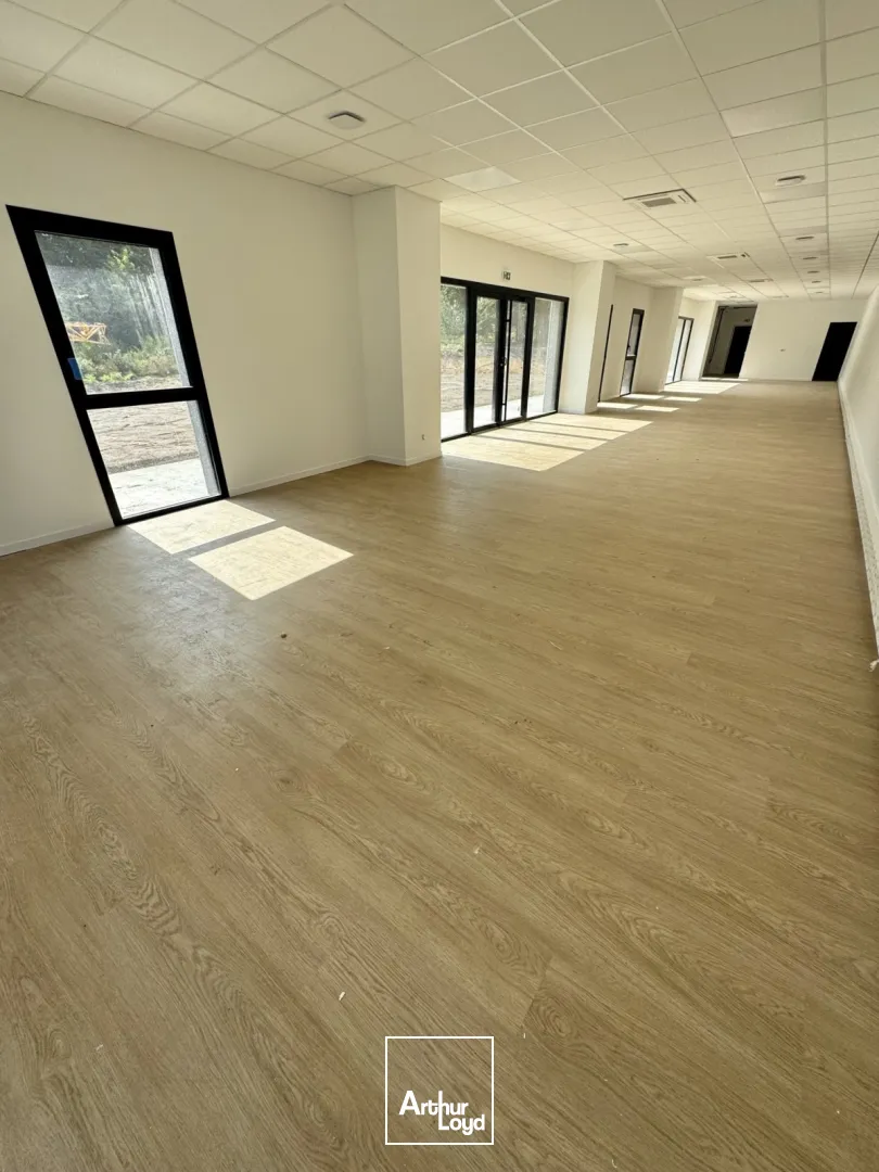 Locaux d'activité & Entrepôts - Location - SAINT ETIENNE DU ROUVRAY - 76800 - 1130-1130 - 7662970