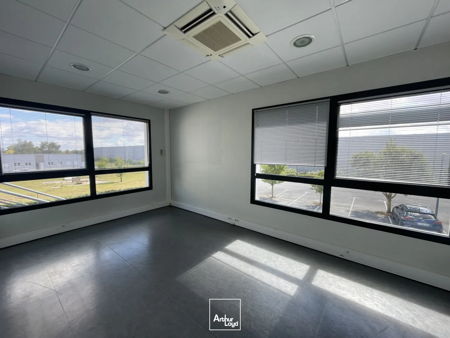 Bureaux - Location - EVREUX - 27000 - 200.4-200.4 - 7663215