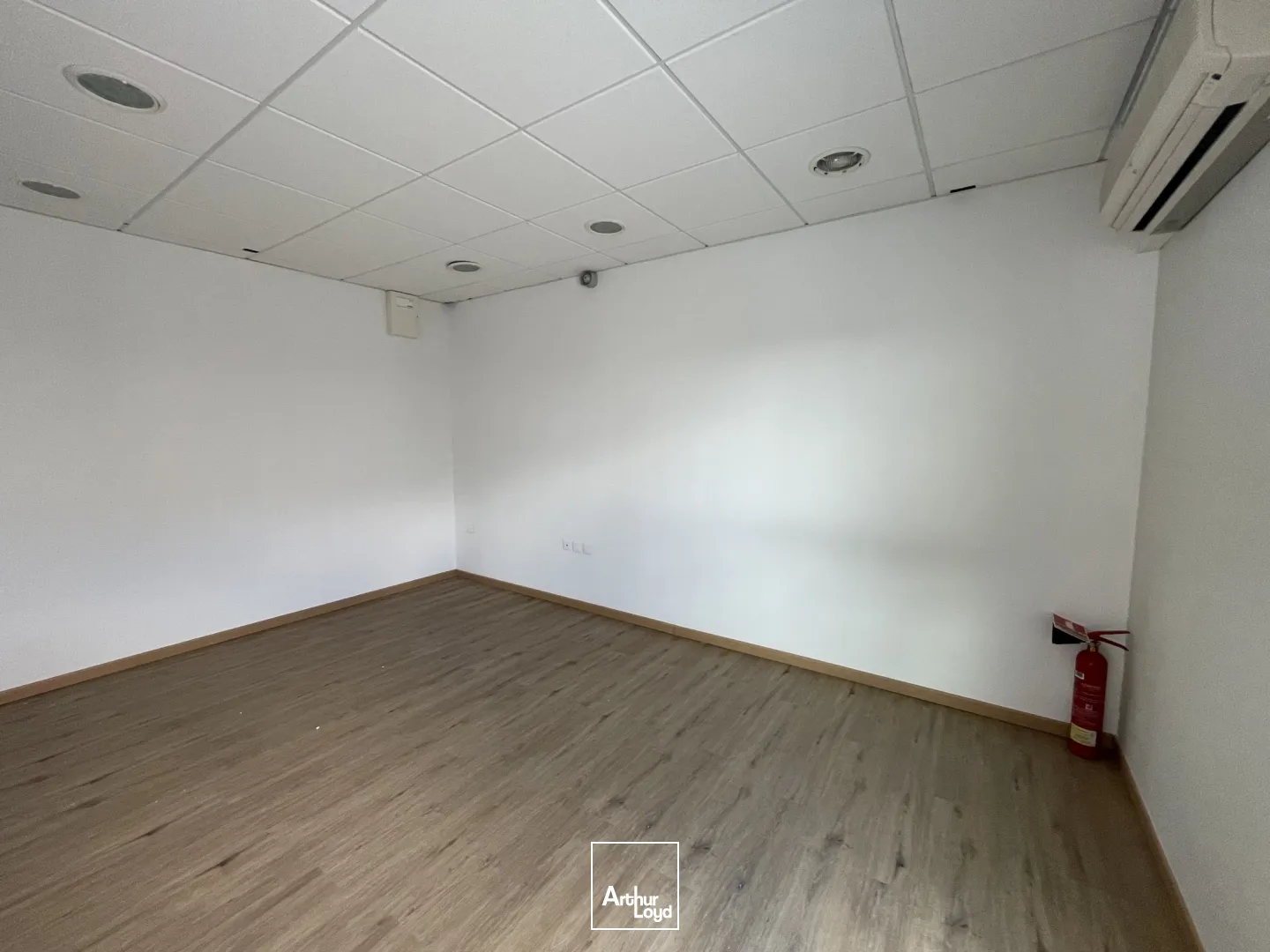 Bureaux - Location - EVREUX - 27000 - 200.4-200.4 - 7663216