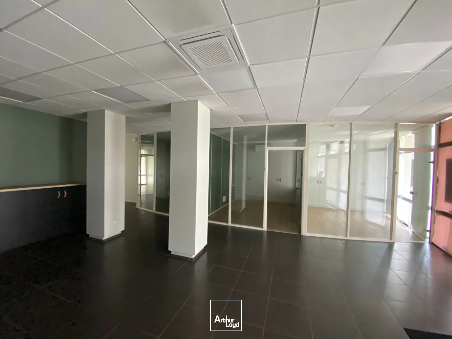 Bureaux - Location - LA ROCHELLE - 17000 - 130-130 - 7663552