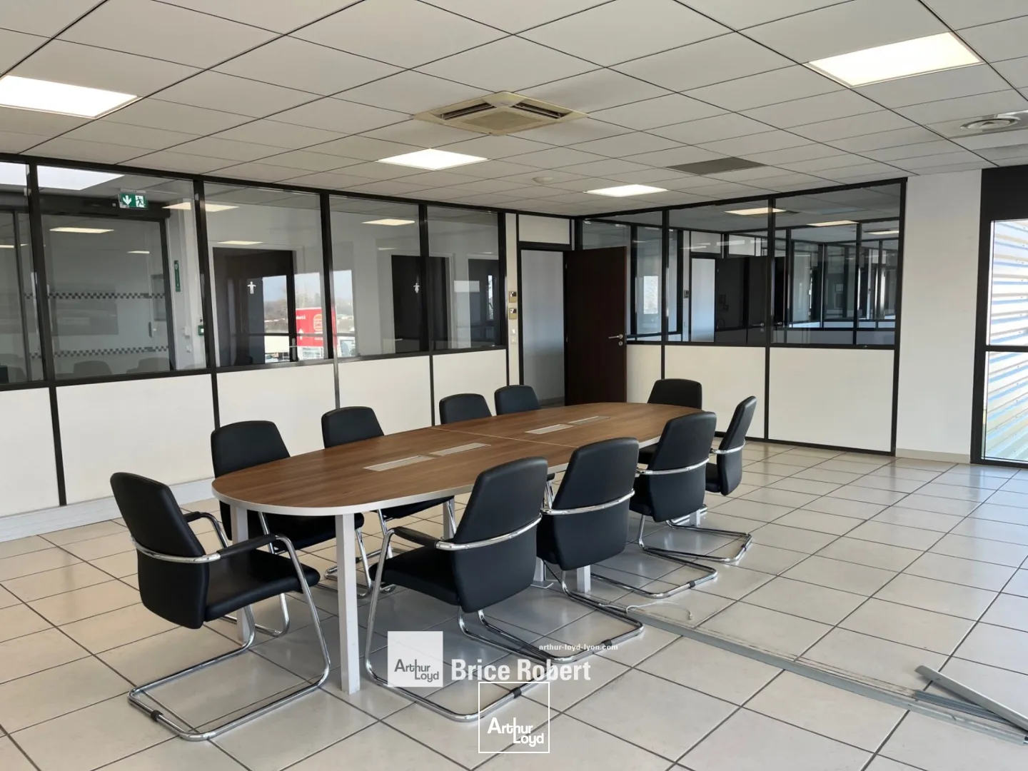 Locaux d'activité & Entrepôts - Location - SAINT PRIEST - 69800 - 3769-3769 - 7663647