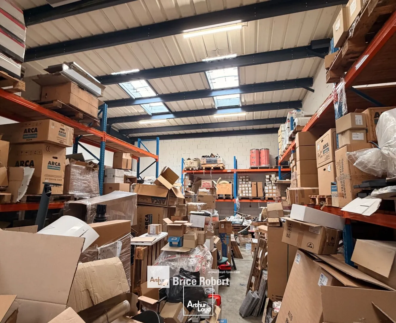 Locaux d'activité & Entrepôts - Location - DECINES CHARPIEU - 69150 - 200-200 - 7663673