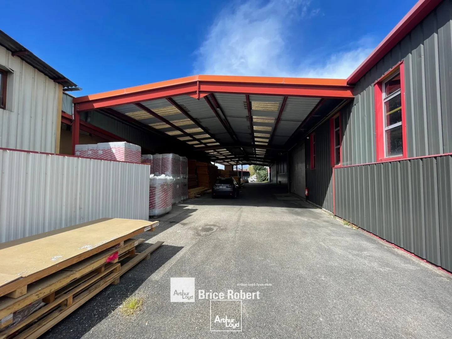 Locaux d'activité & Entrepôts - Location - CIVRIEUX D'AZERGUES - 69380 - 2235-2235 - 7663675