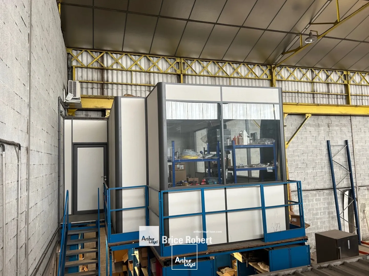 Locaux d'activité & Entrepôts - Location - VENISSIEUX - 69200 - 875-875 - 7663692