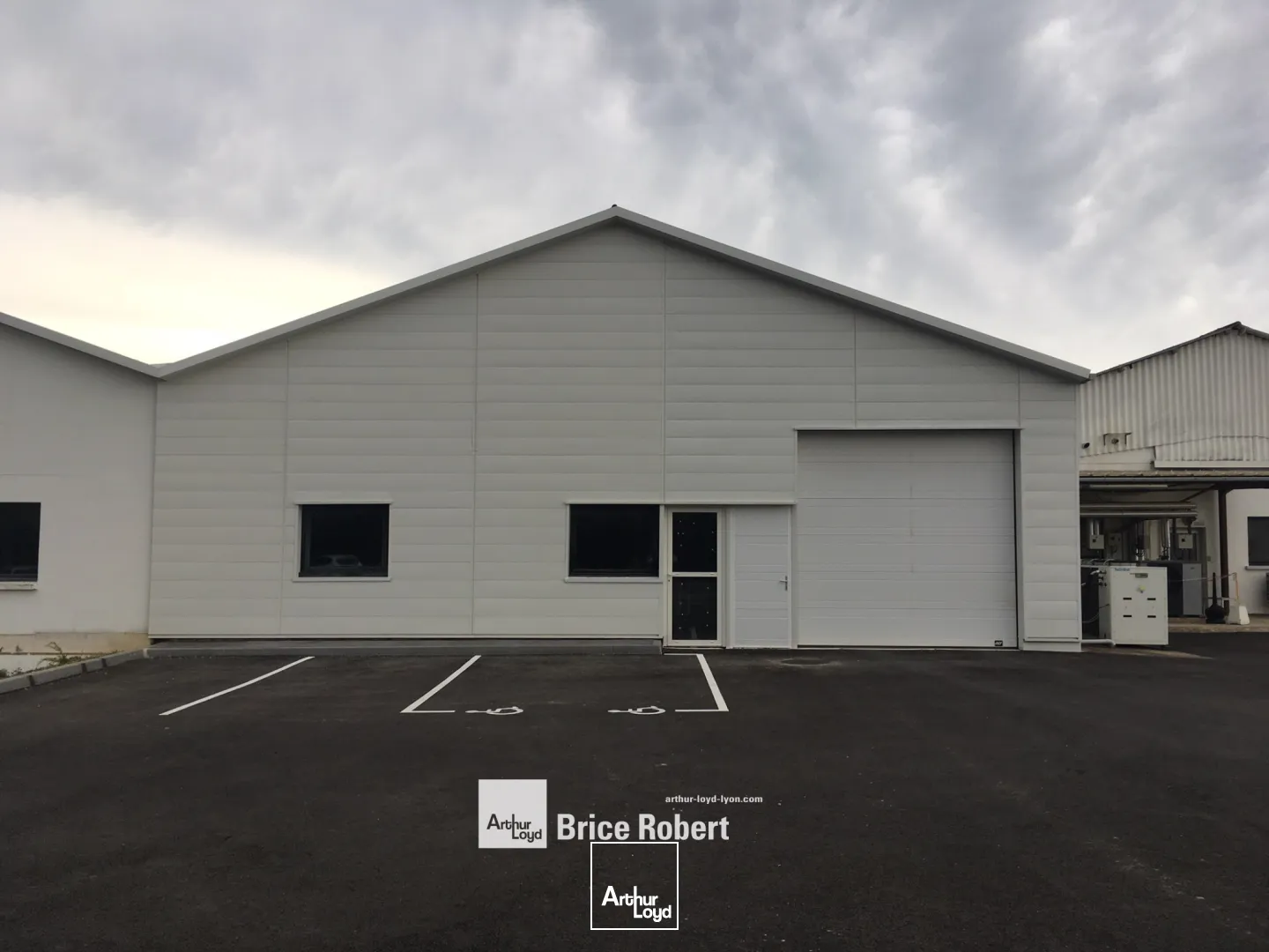 Locaux d'activité & Entrepôts - Location - REYRIEUX - 01600 - 520-1505.5 - 7663695