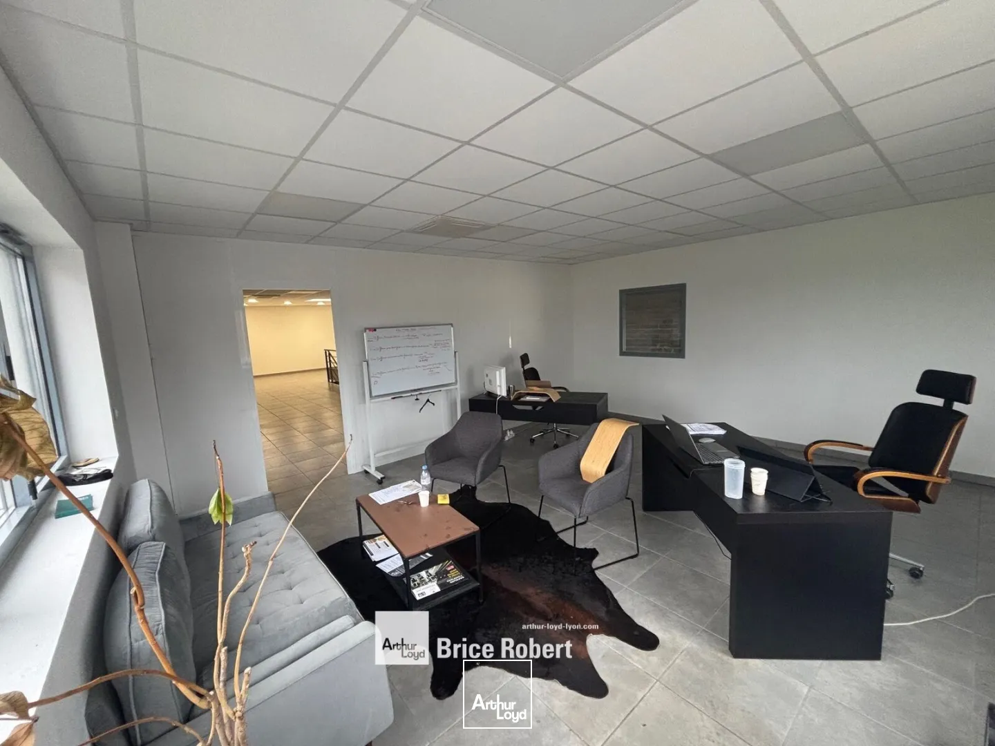 Locaux d'activité & Entrepôts - Location - SAINT PRIEST - 69800 - 670.3-670.3 - 7663718