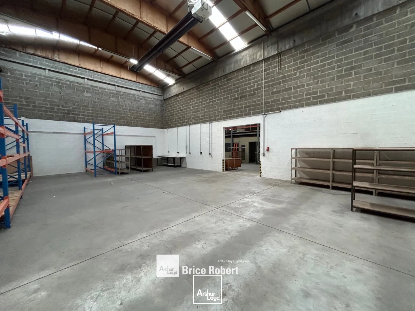 Locaux d'activité & Entrepôts - Location - CHASSIEU - 69680 - 750-2329 - 7663739