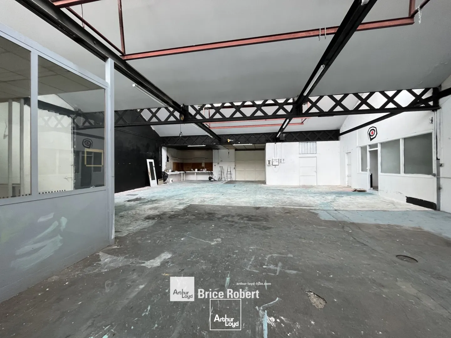 Locaux d'activité & Entrepôts - Location - RILLIEUX LA PAPE - 69140 - 300-300 - 7663760