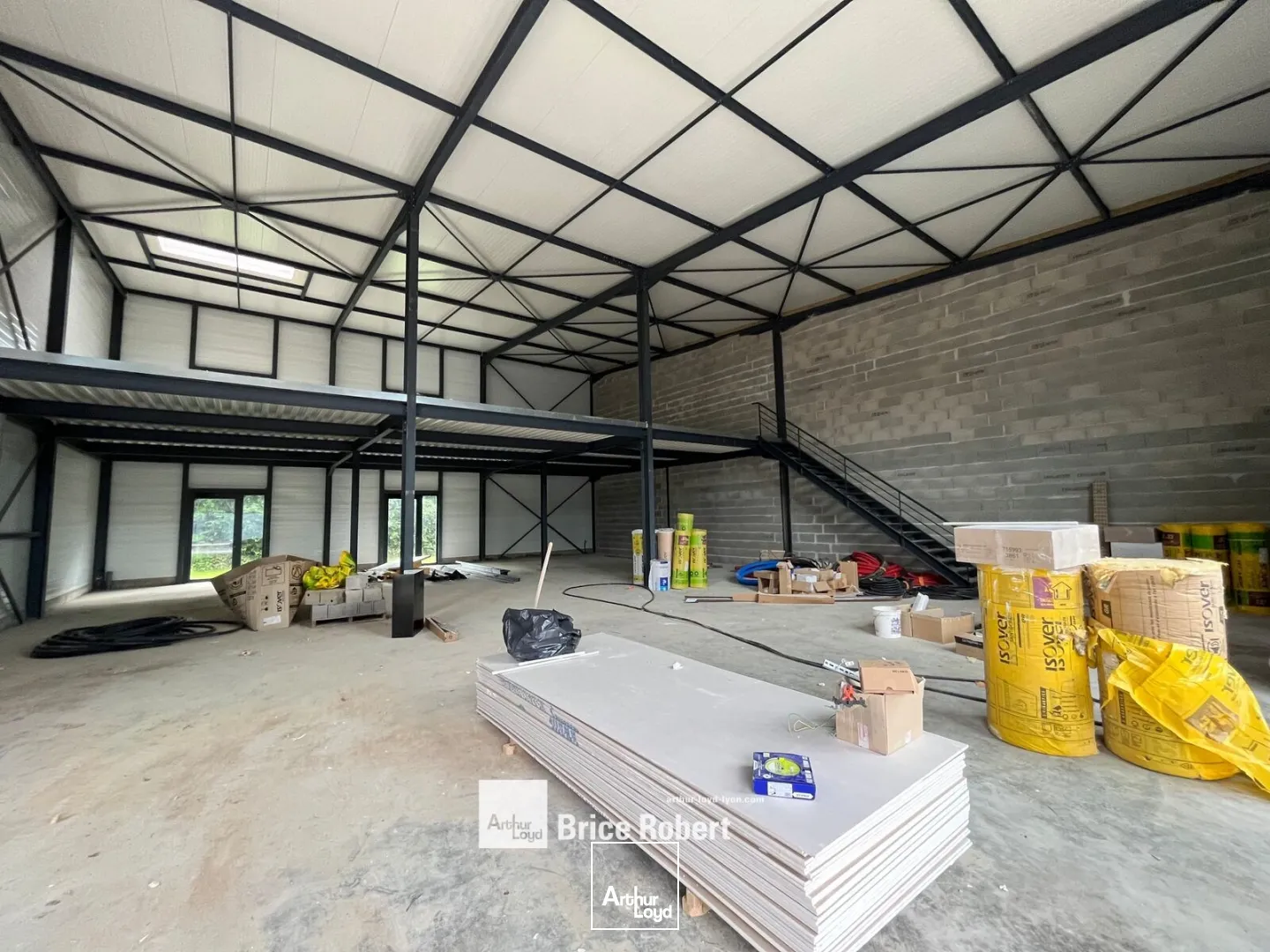 Locaux d'activité & Entrepôts - Vente - TREVOUX - 01600 - 224.95-1796.8 - 7663800