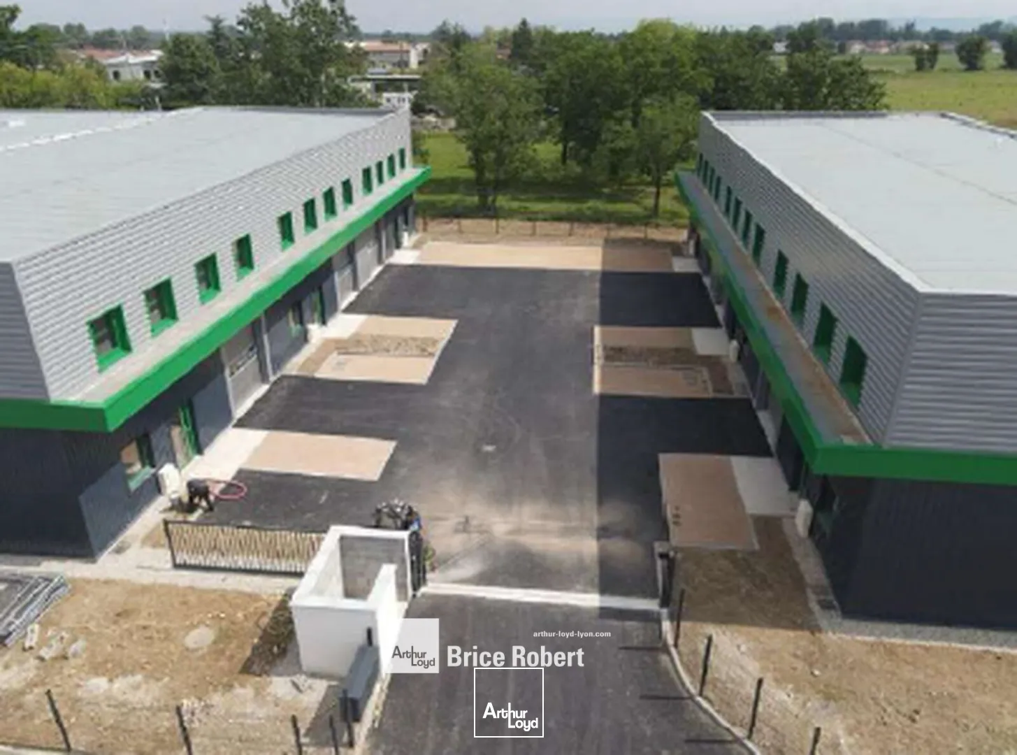 Locaux d'activité & Entrepôts - Location - TIGNIEU JAMEYZIEU - 38230 - 230-460 - 7663817