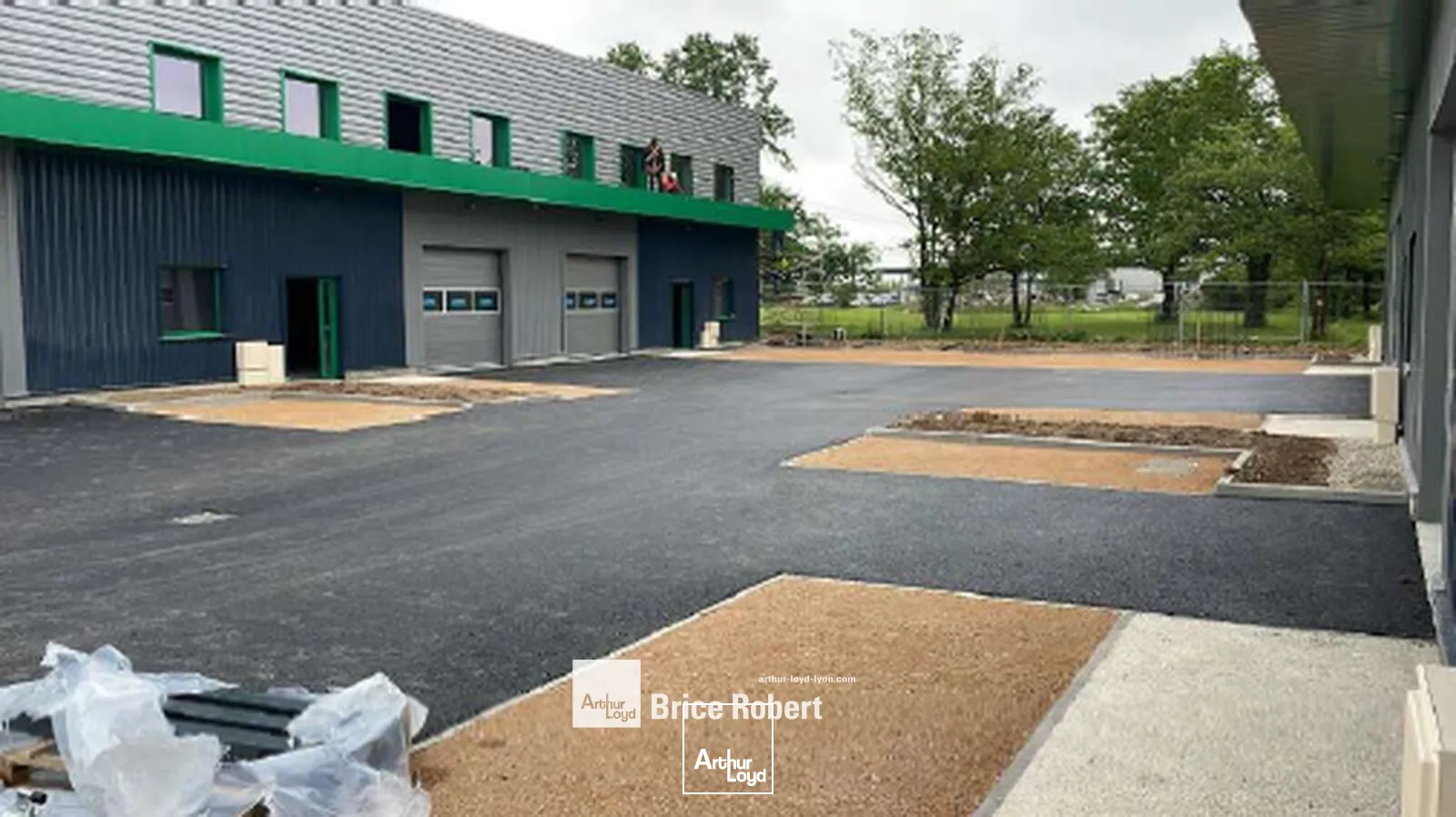 Locaux d'activité & Entrepôts - Location - TIGNIEU JAMEYZIEU - 38230 - 230-460 - 7663819