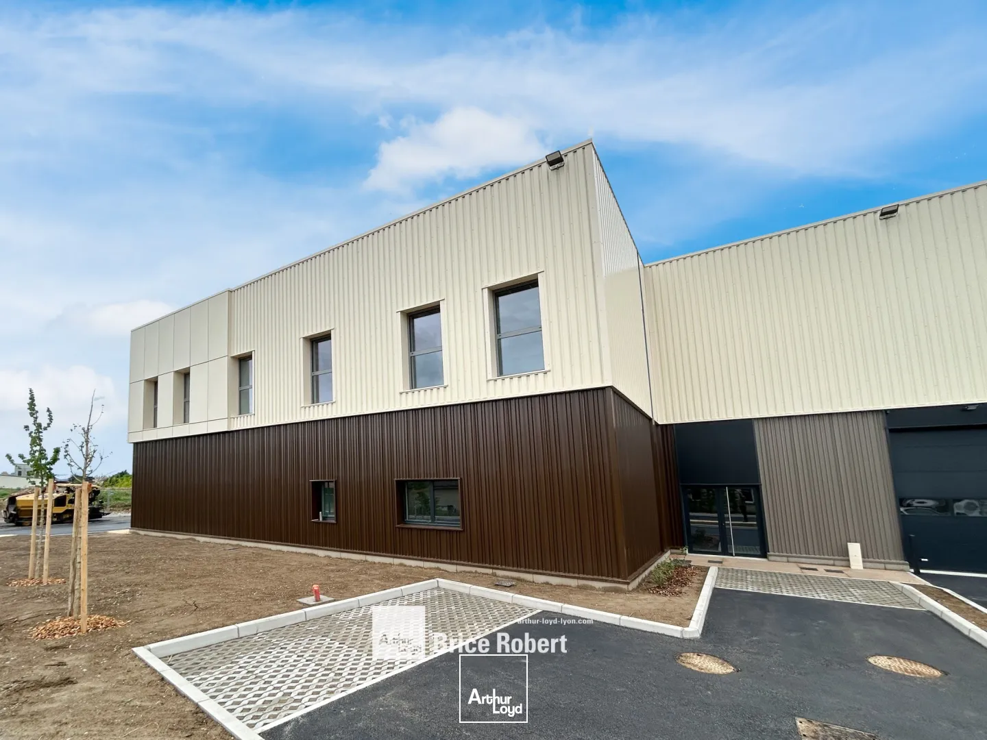 Locaux d'activité & Entrepôts - Vente - RILLIEUX LA PAPE - 69140 - 230-3543 - 7663827