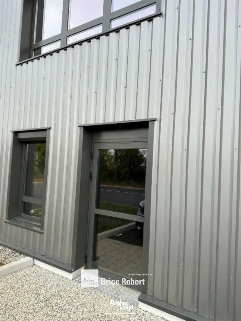 Locaux d'activité & Entrepôts - Location - BOURGOIN JALLIEU - 38300 - 234-234 - 7663931