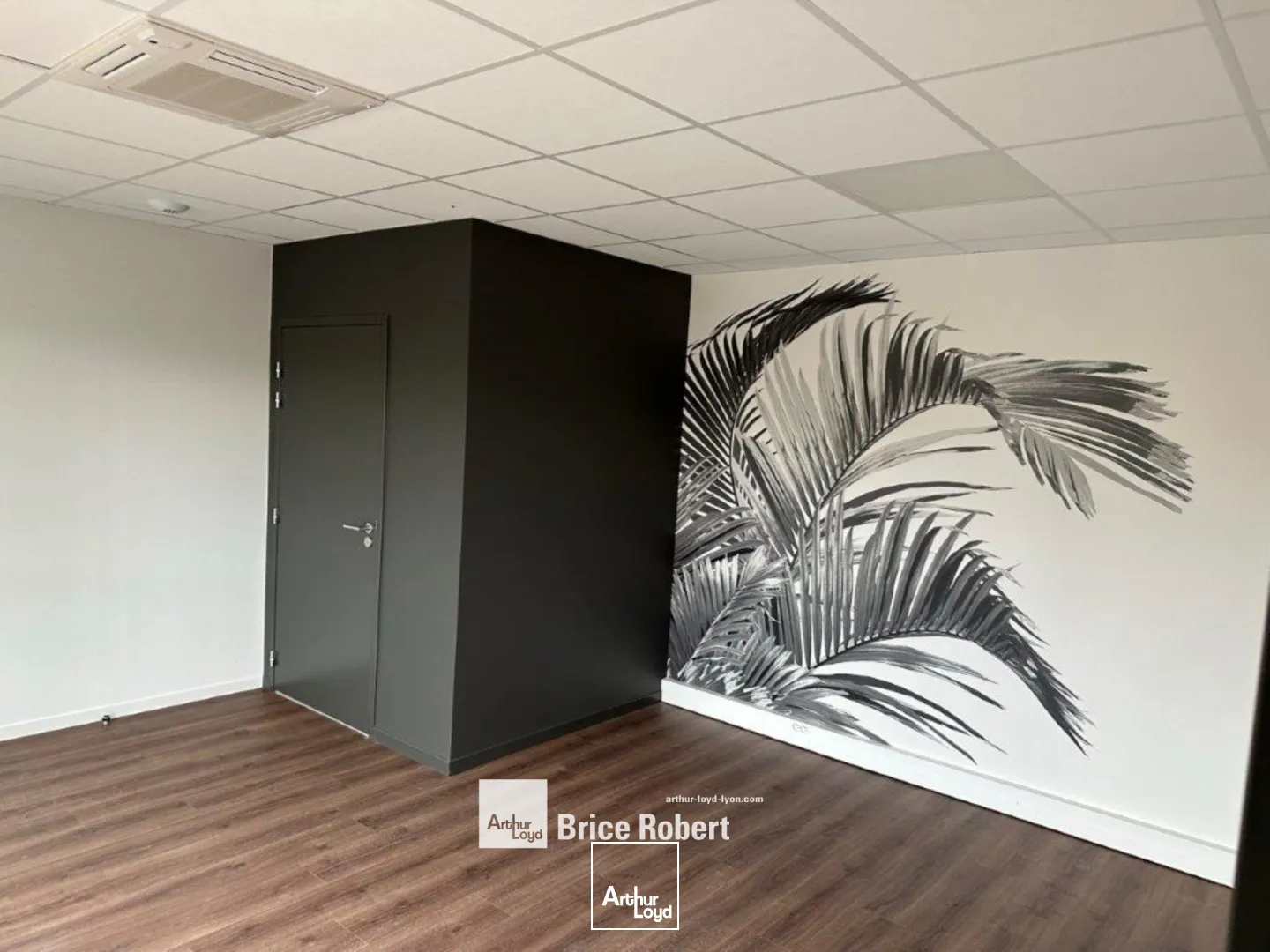 Locaux d'activité & Entrepôts - Location - BOURGOIN JALLIEU - 38300 - 234-234 - 7663922