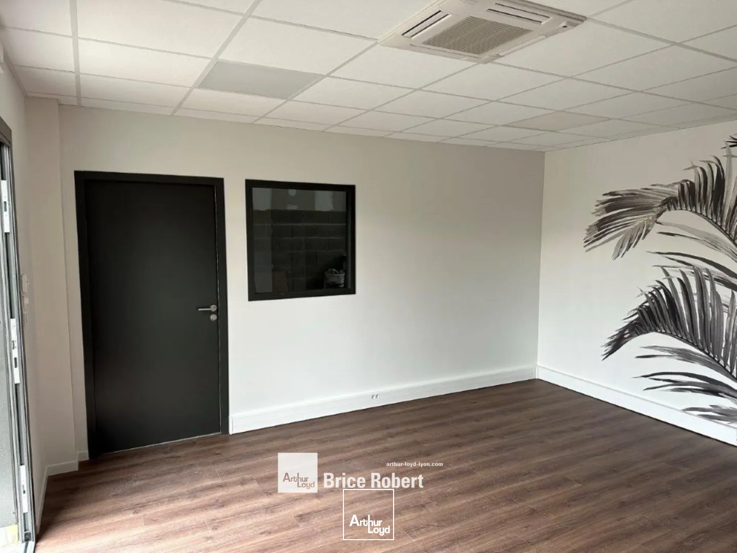 Locaux d'activité & Entrepôts - Location - BOURGOIN JALLIEU - 38300 - 234-234 - 7663924