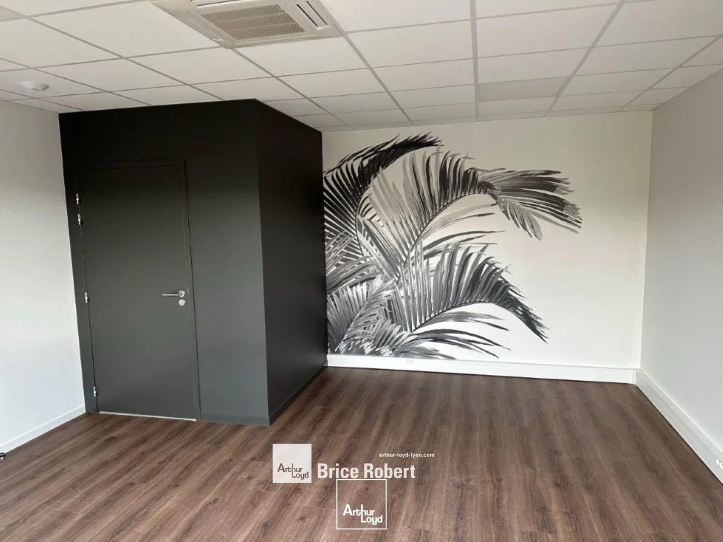 Locaux d'activité & Entrepôts - Location - BOURGOIN JALLIEU - 38300 - 234-234 - 7663925