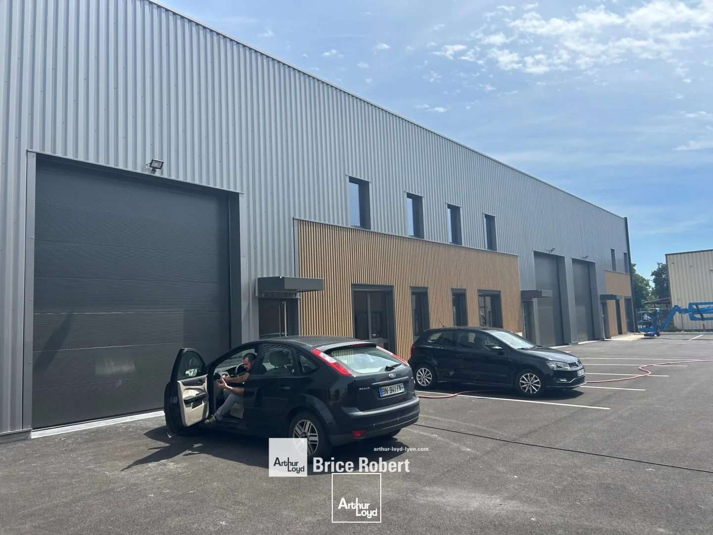 Locaux d'activité & Entrepôts - Location - CHASSIEU - 69680 - 229-229 - 7663939