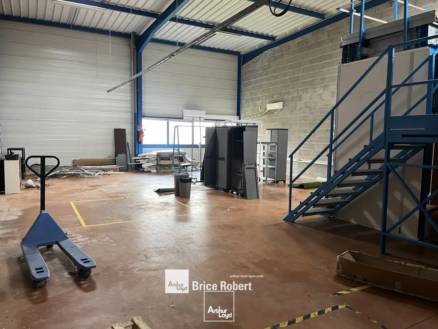 Locaux d'activité & Entrepôts - Location - RILLIEUX LA PAPE - 69140 - 170-170 - 7664012