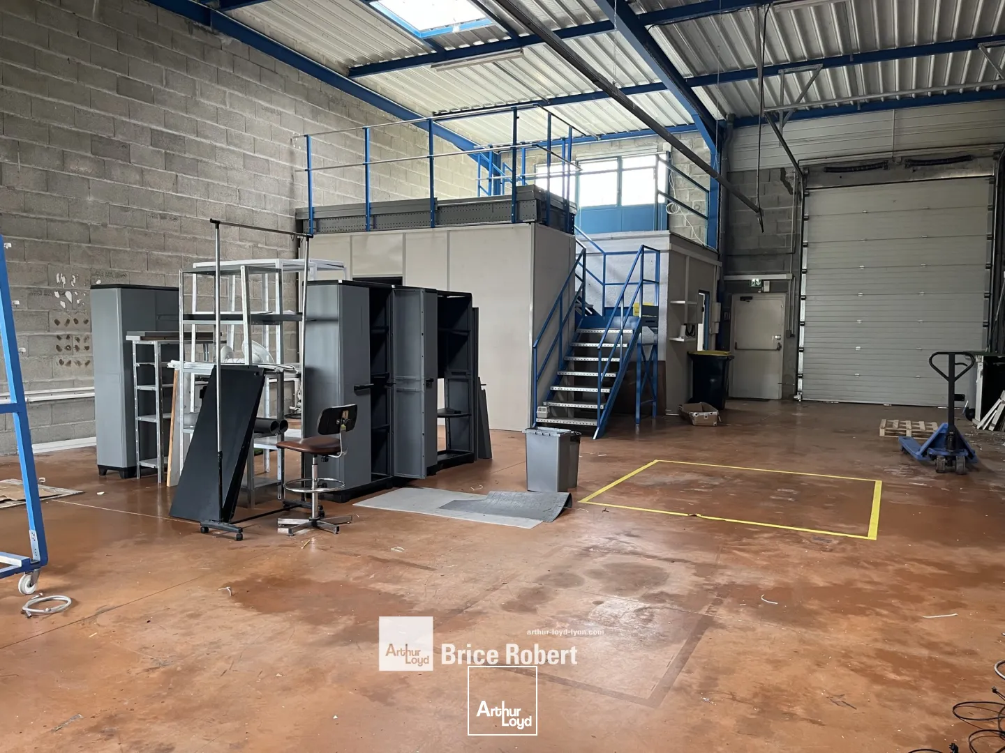 Locaux d'activité & Entrepôts - Location - RILLIEUX LA PAPE - 69140 - 170-170 - 7664013