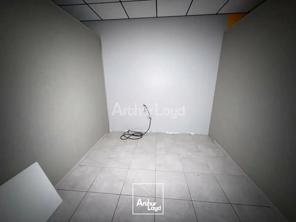 Locaux commerciaux - Location - CREHANGE - 57690 - 137-137 - 7664213