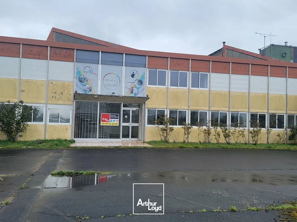 Bureaux - Location - CHATELLERAULT - 86100 - 250-250 - 7664304