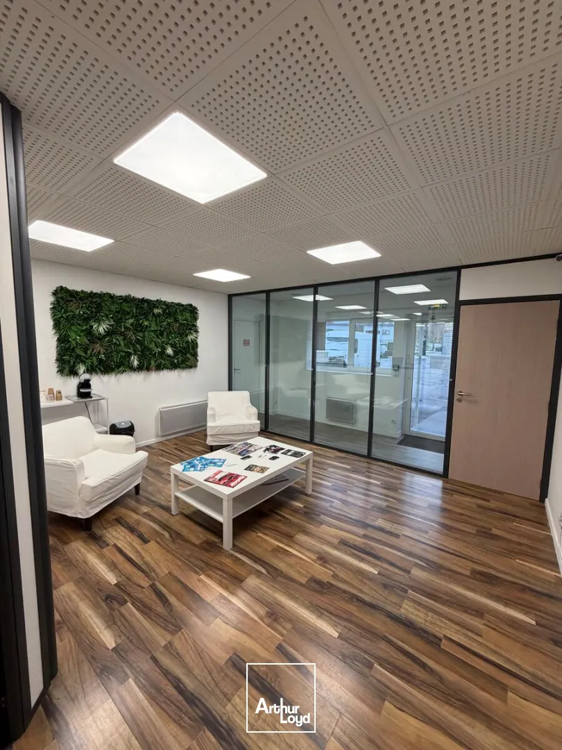 Locaux d'activité & Entrepôts - Location - BEAUVAIS - 60000 - 275-275 - 7664457