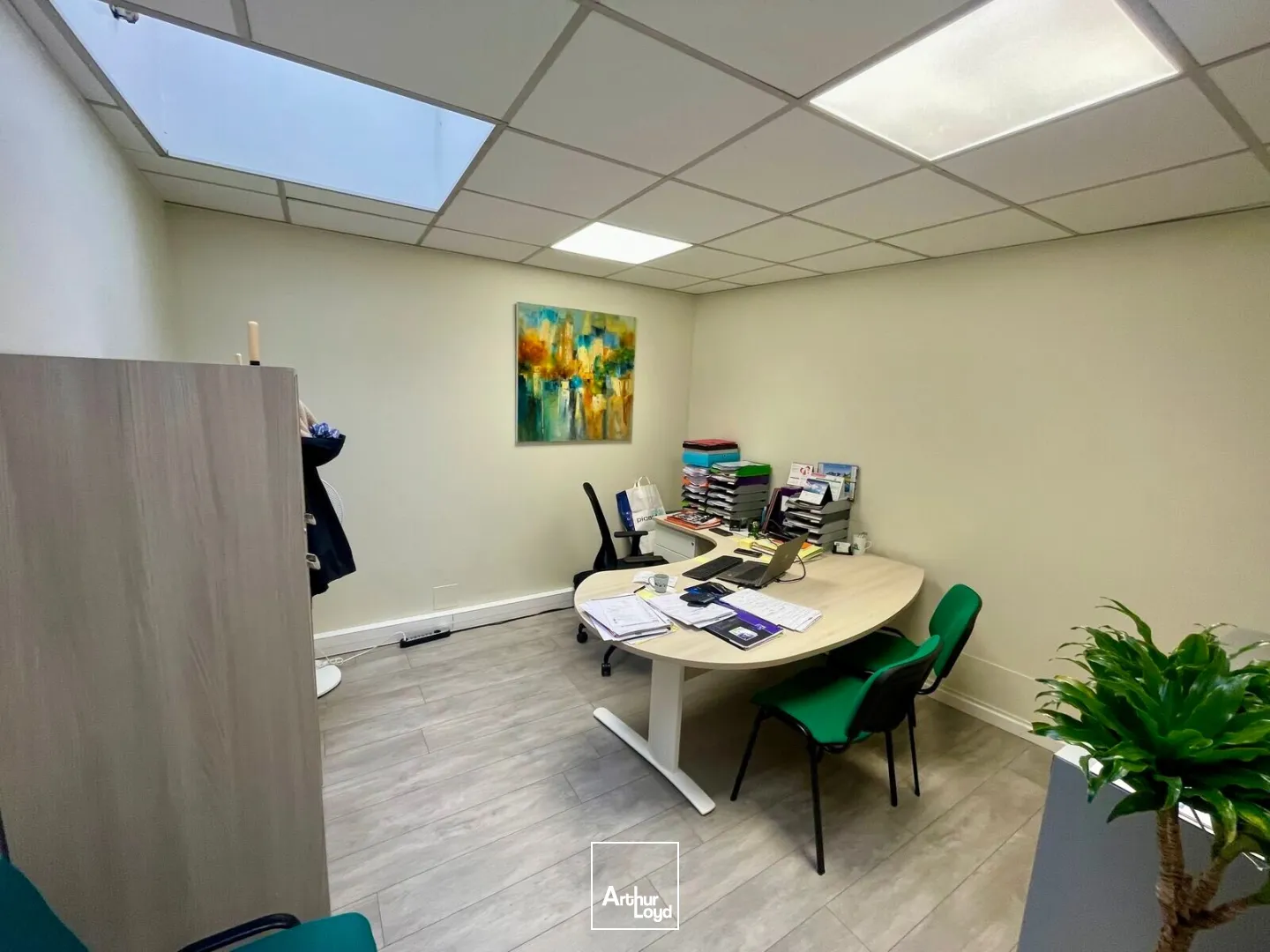 Bureaux - Location - COMPIEGNE - 60200 - 81.56-81.56 - 7664463