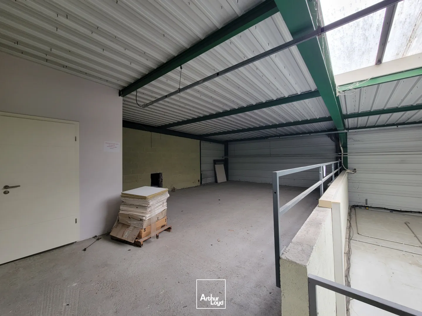 Locaux d'activité & Entrepôts - Vente - Audincourt - 25400 - 880-880 - 7664758