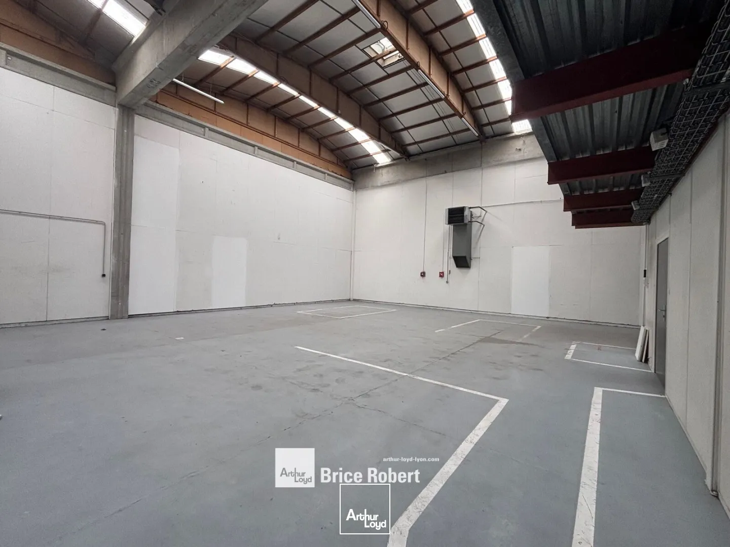 Locaux d'activité & Entrepôts - Location - DARDILLY - 69570 - 206-1972 - 7664765